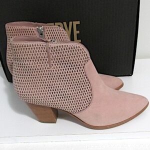 Frye Jennifer Perf Bootie, Blush, Size 8M